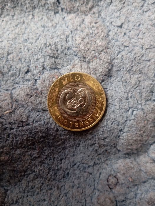 Продам колекционю манету