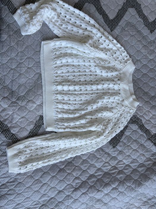 Кофты женские черная и белая в сетку