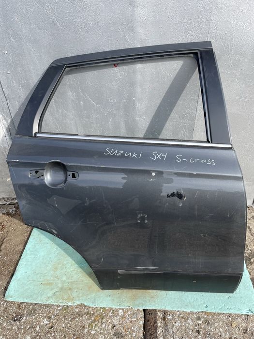 Задна дясна врата за Suzuki Sx4 S cross Сузуки Сх4 С крос 2013-2016г