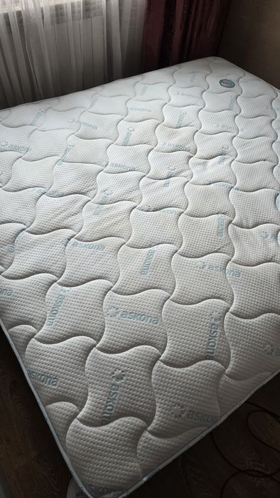 Продам Матрас матрац Askona 2×1,8 м