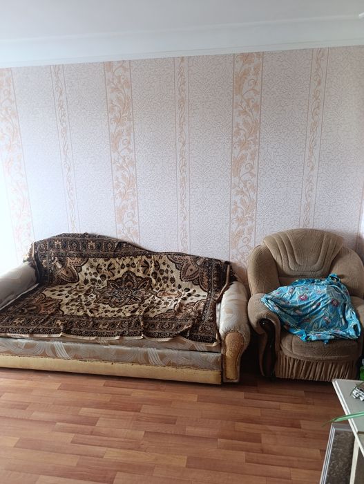 Отдам самовывоз диван,кровать, стенка,кресло
