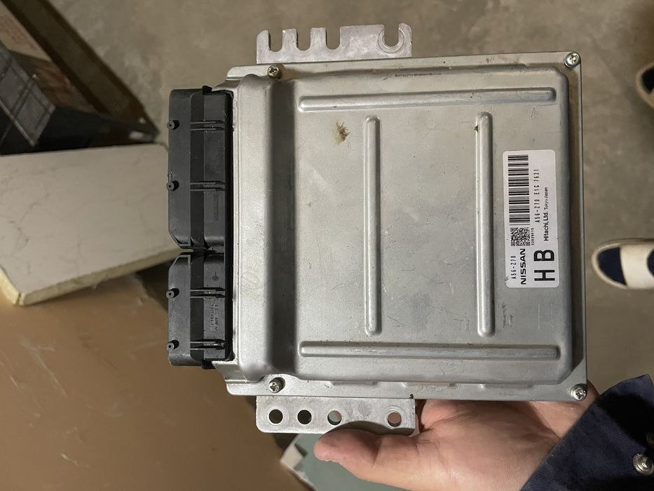 Мозга Эбу Ниссан теана  j 31 3,5