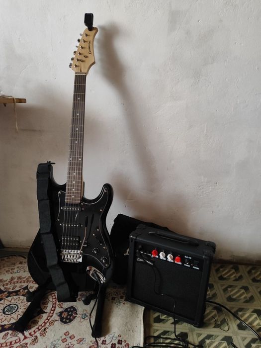 Продам полный комплект электрогитары
Состояние отличное, почти как но