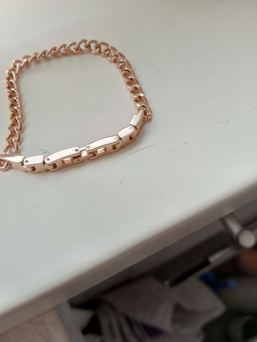 Продам браслеты бижутерия