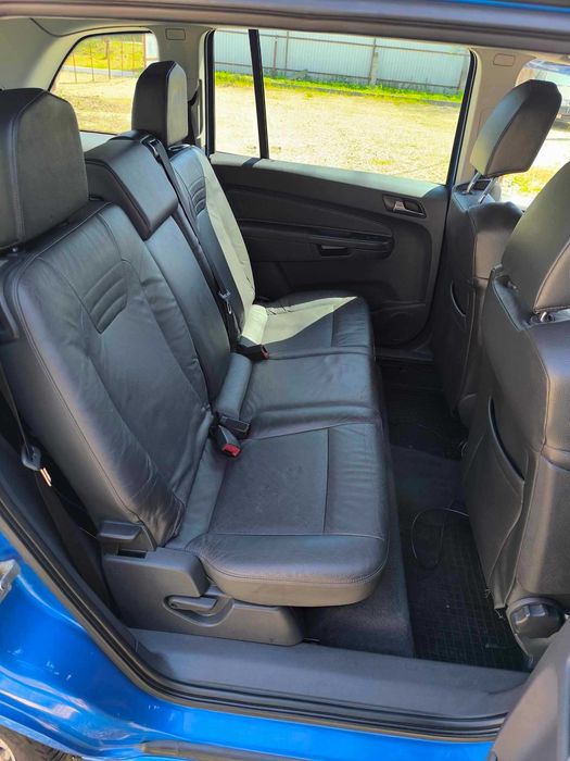 Opel Zafira B OPC editie limitata 240cp  (impecabila,fara tuning)