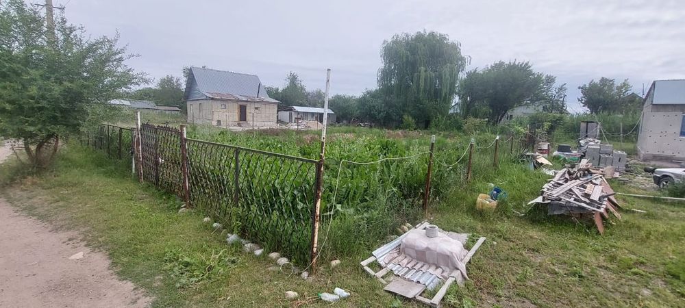 Дачный участок. Ават