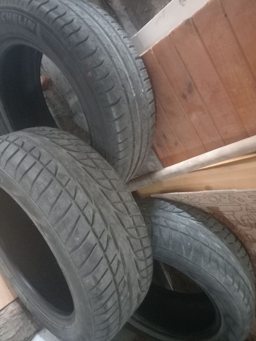 Летни гуми  205 55  16 " 15 €общо