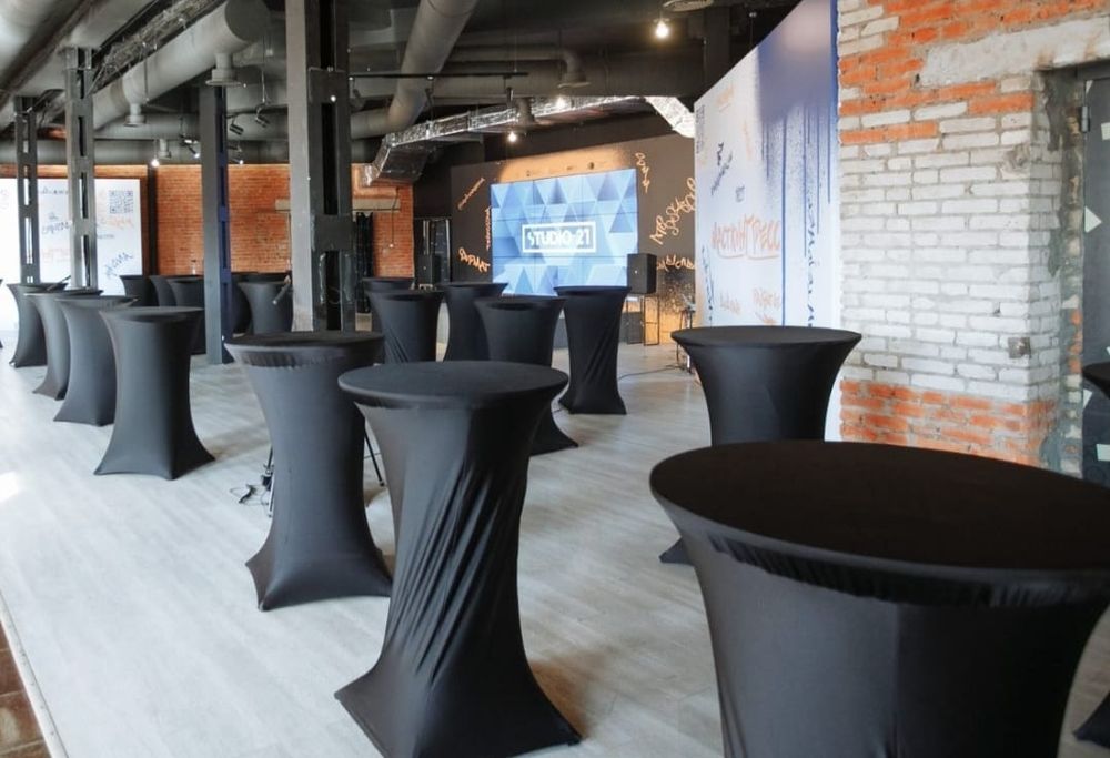 Аренда мебели и стулья