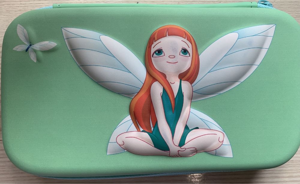 Школьный пенал в отличном состоянии