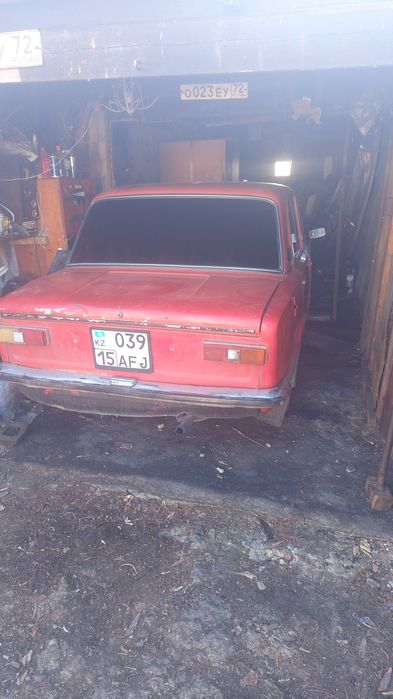 Продам ваз 21011