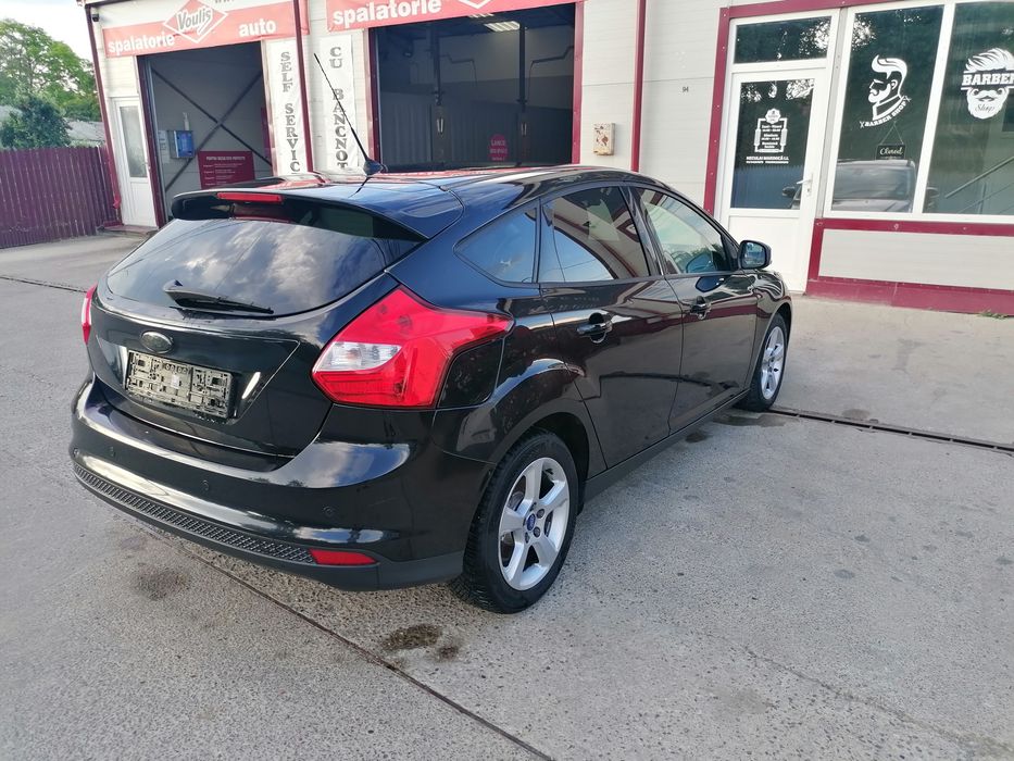 FORD Focus 2014 — imagine 4