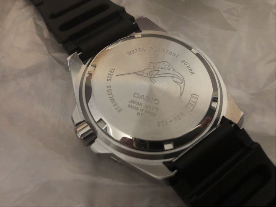 Новые часы Casio MDV-106-1A Duro WR 200M