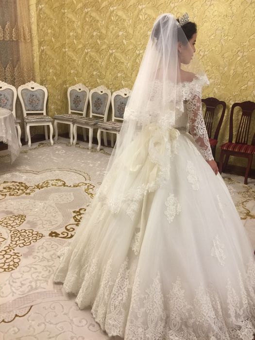 Свадебное платье