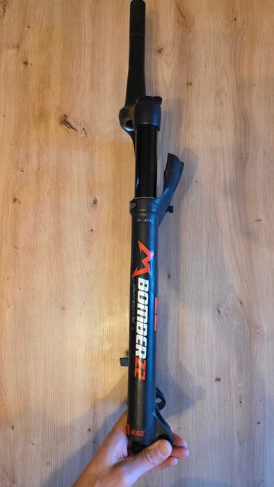 XC Вилка Marzocchi Bomber Z2 29" Boost Suspension Fork 100 mm