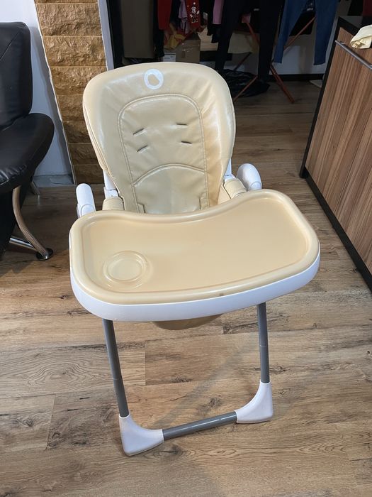 Scaun de masă pentru bebe – crem, reglabil
