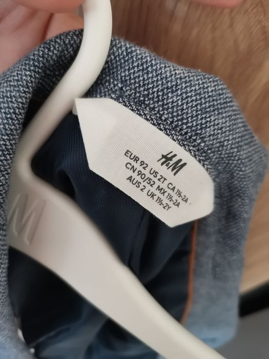 Vând sacou H&M băieți, mărime 92