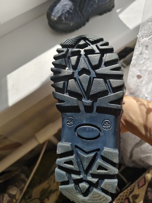 Зимние ботинки детскик