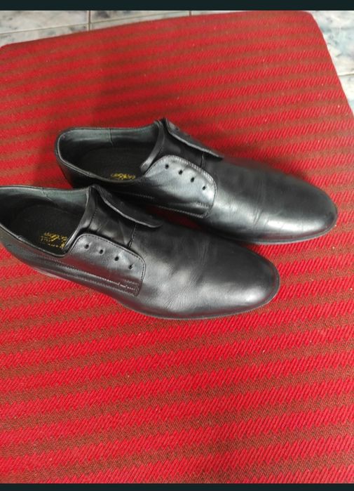 Pantofi din piele naturala 100%