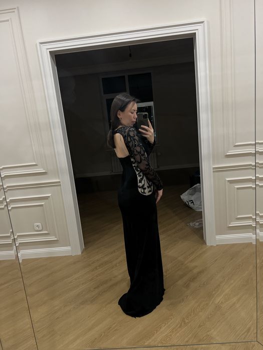 Вечернее платье в хорошем состоянии