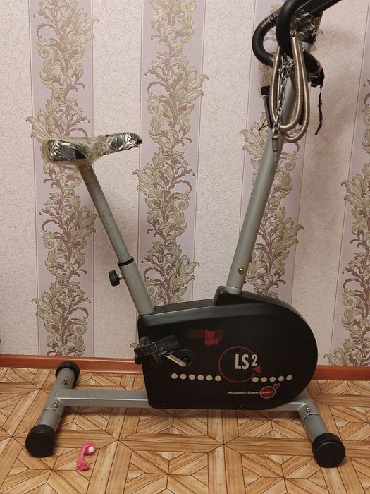 Велотренажер LS 2