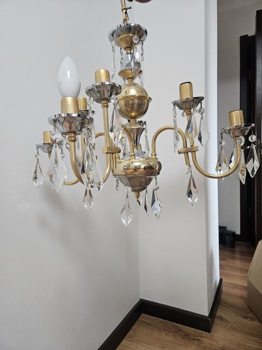 Люстра б/у в отличном состоянии