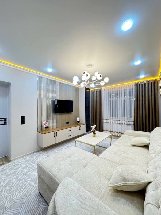 Накошлык. Ор метро Чиланзар. 2комнатная с обстановкой