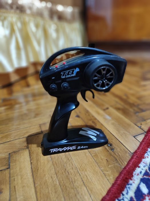 Traxxa WIDEMAXX  Rc количка