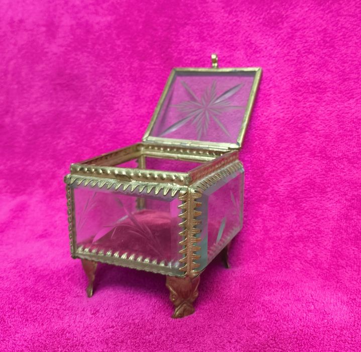 Старинная шкатулка, винтаж (1950-60е.г)