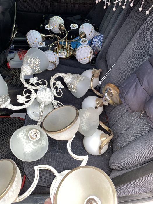 Люстры 4 штуки