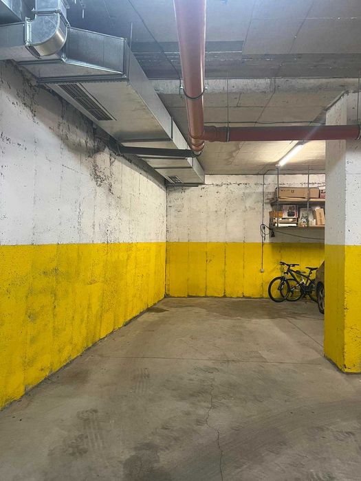 Подземно паркомясто Надежда 2, на бул.Ломско шосе.