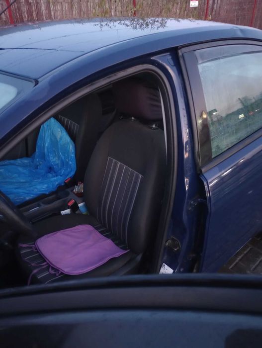 Vând Ford Focus MK2, 1.4, 59kw, 80cp, benzină, 2008, foarte economică