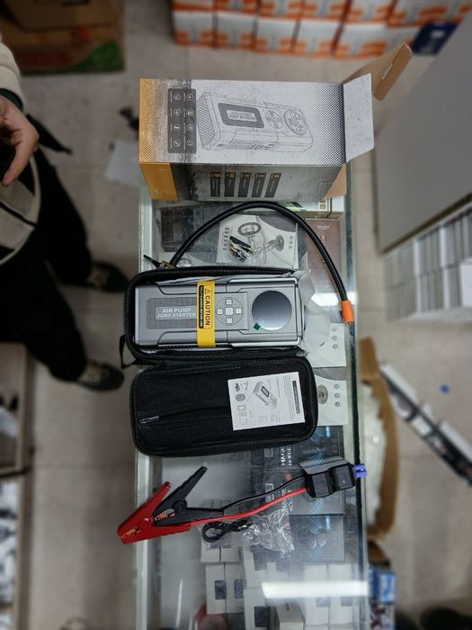 Доставка бесплатно Зарядка,насос,фонар Jump starter brendi