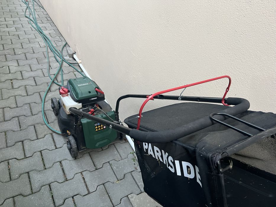 Masiini de tuns gazon cu garantie PARKSIDE