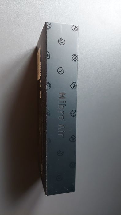 Продаются новые часы  Xiaomi Mibro air.