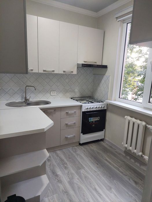 Продаётся своя двухкомнатная квартира