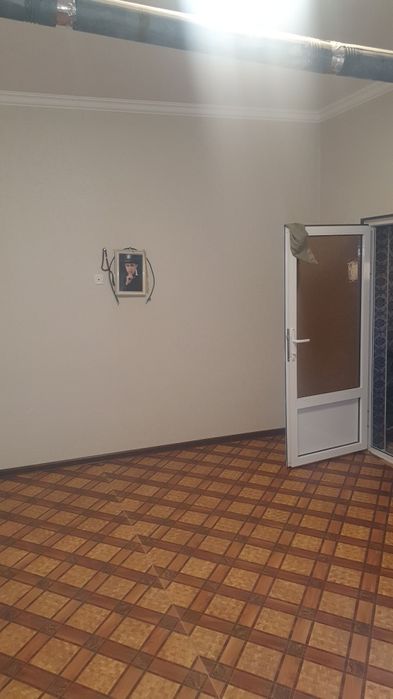 уй сотилади барча кулайликларга эга