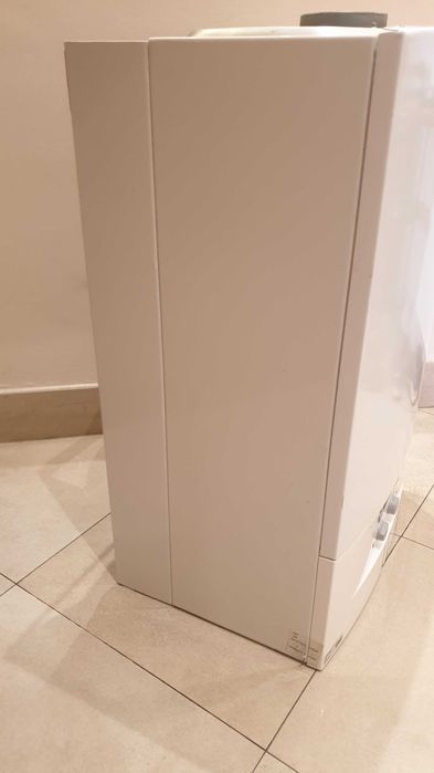 Двукунтурен Кондензен газов котел BOSCH Condens 2000 W