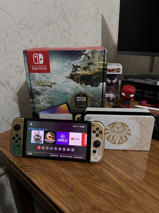 Nintendo Switch OLED The Legend of Zelda: Tears of the Kingdom