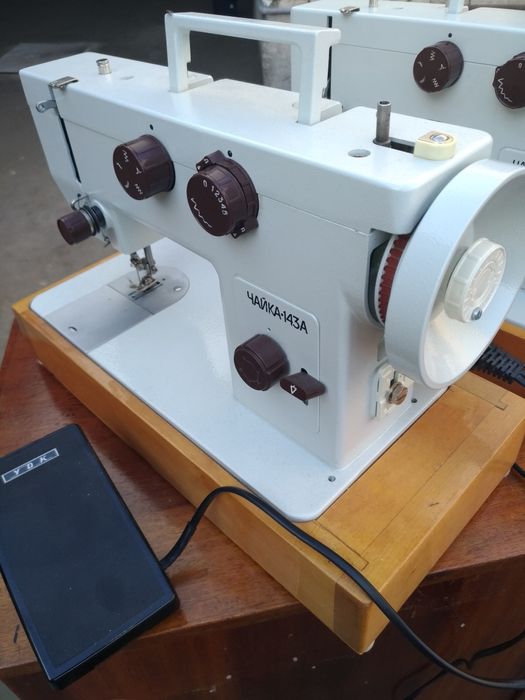 Швейная машинка ЧАЙКА .