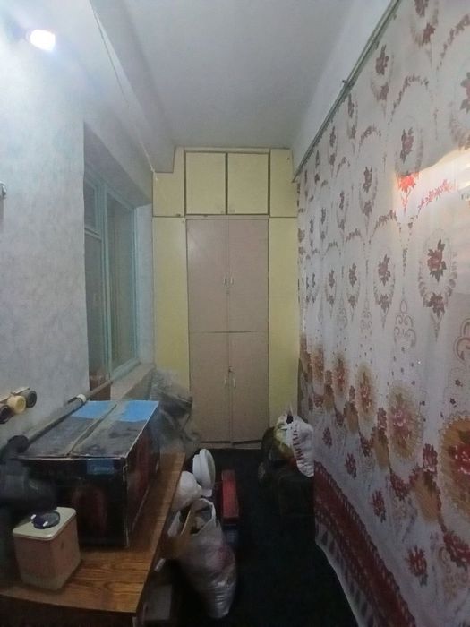 3 xonali kv sotiladi uy uzimizniki shaxar hokimligi oldidan