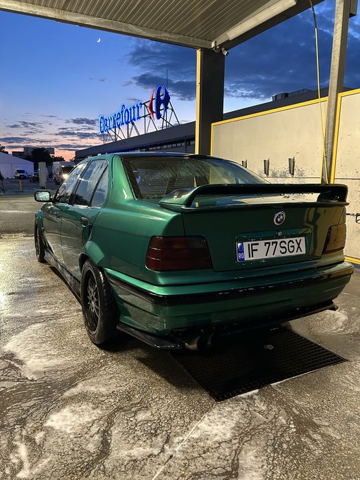 BMW 3 Series 1992 — imagine 2