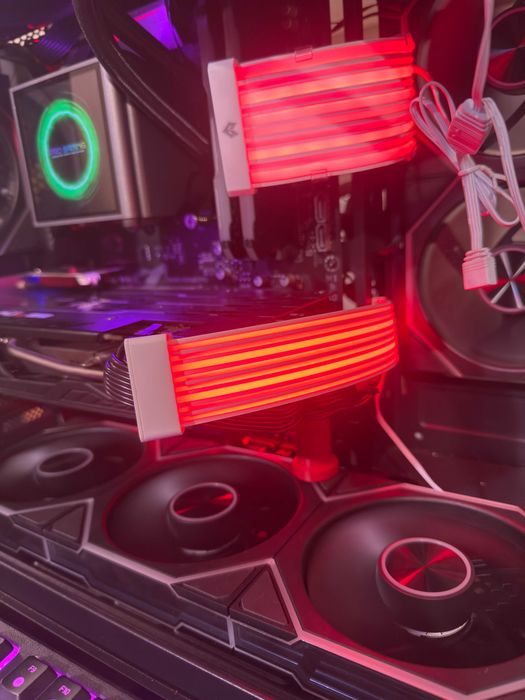 Extensie cabluri PLACA VIDEO (GPU) iluminare RGB . Cover