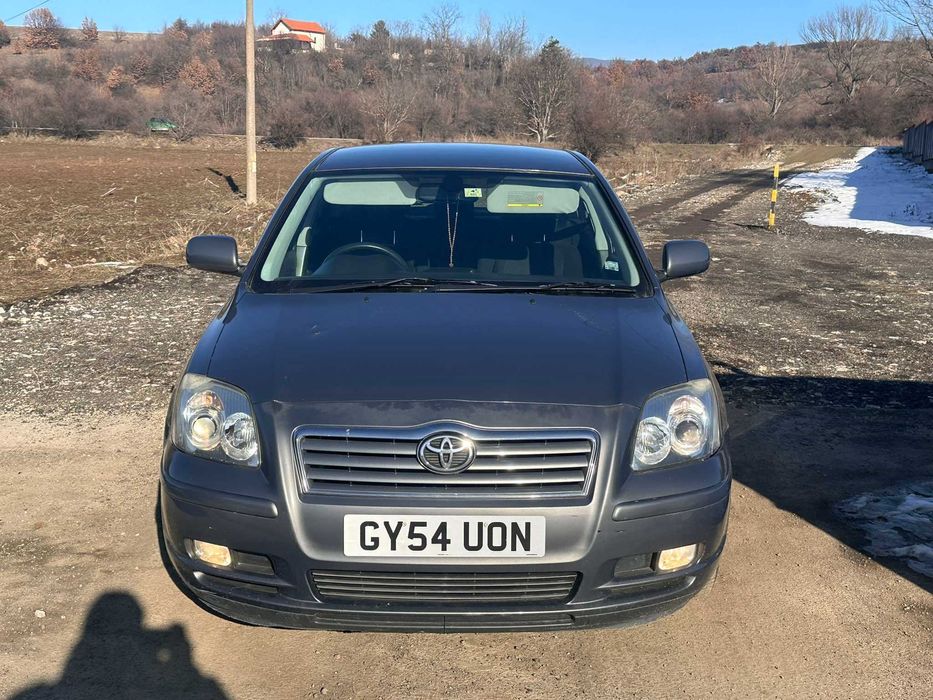 На Части Toyota Avensis 2.0 vvt-i 147 к.с ръчна 2005г