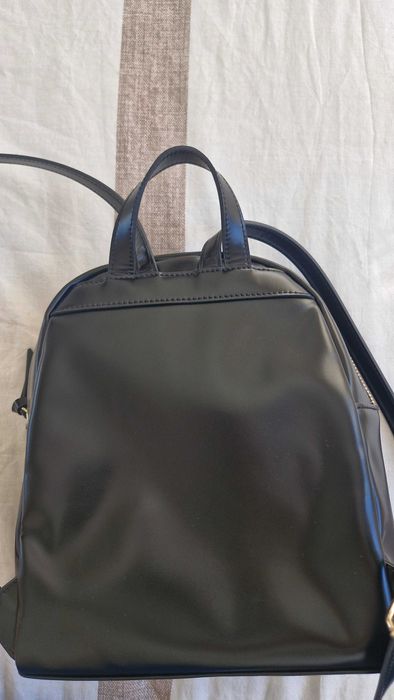 Оригинална чанта Guess