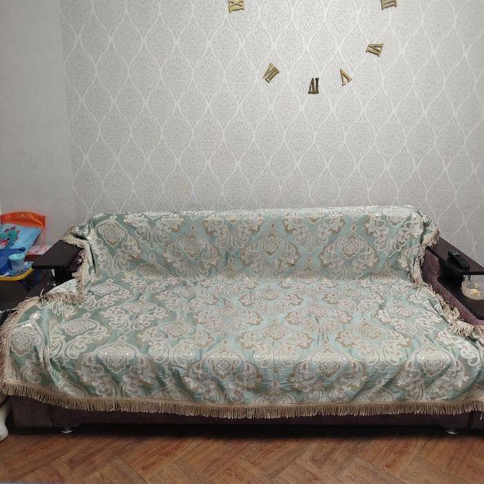 Продам диван.