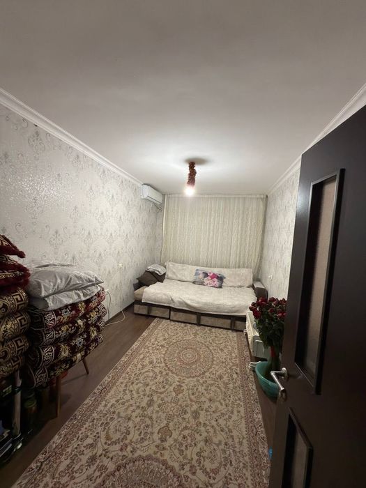 3 xonali dom sotiladi