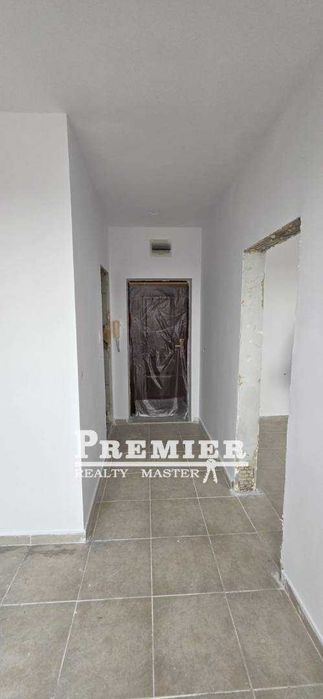 Продава се Двустаен апартамент в к.к. Слънчев бряг - 73 кв.м за 377 €/кв.м - Снимка #5