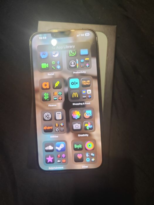 IPHONE 13 pro max Alpine green