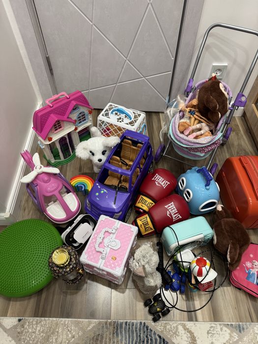 Детские игрушки разные
