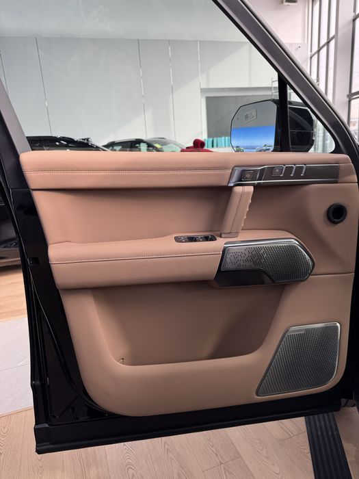 Dongfeng M HERE M817